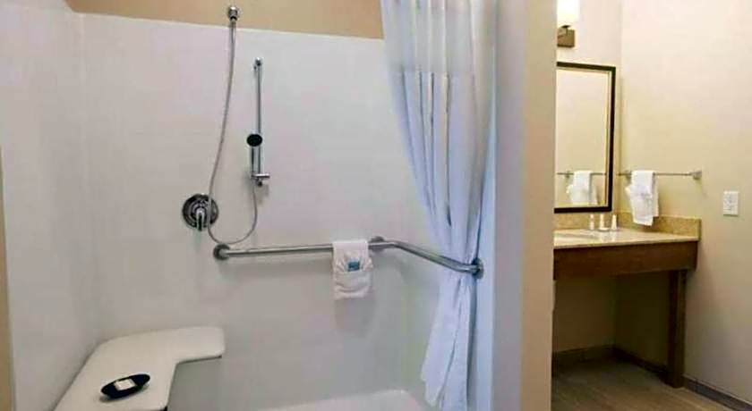 Days Inn by Wyndham Hemet