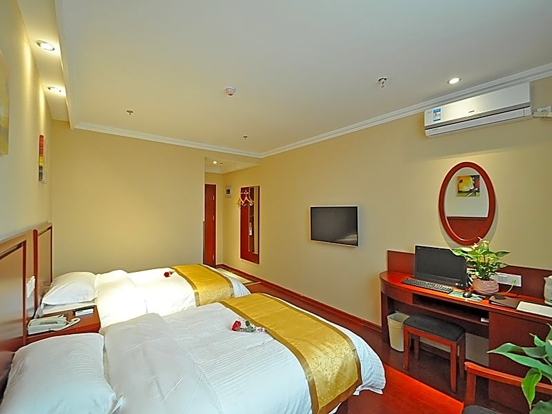 GreenTree Inn Linxi International Convention Center Express Hotel