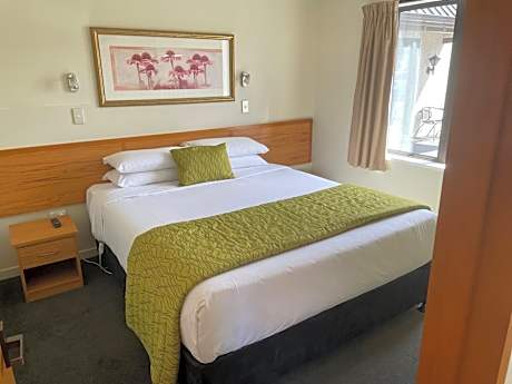 Allan Court Motel