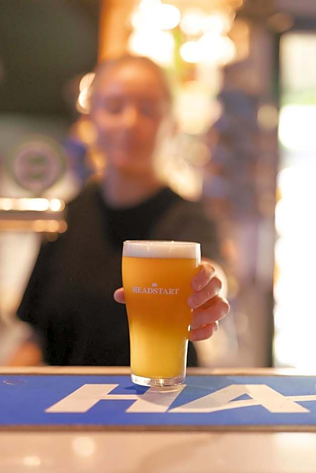 H on Mitchell Apartment Hotel