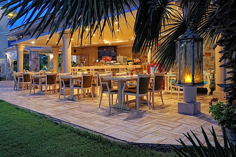 Socrates Hotel & Villas Malia Beach