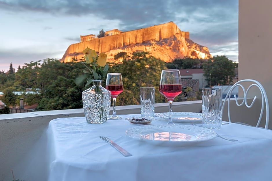 Kyria Boutique House