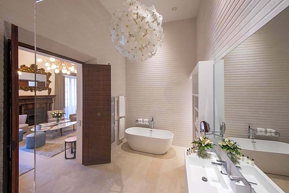 Palacio Can Marques by Puro