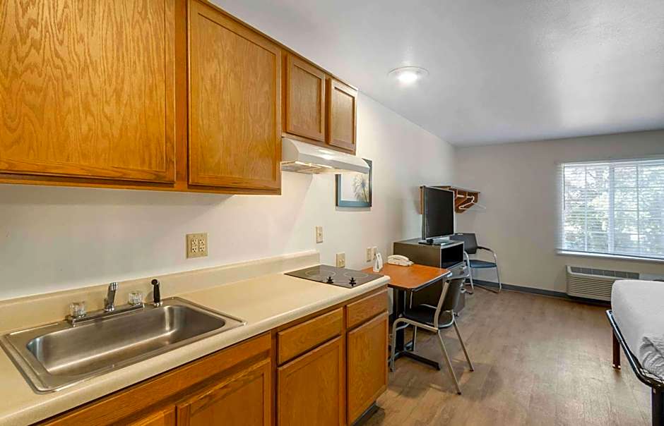 Extended Stay America Select Suites - Charleston - North Charleston - I-526