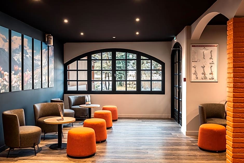 Hotel Base Camp Lodge - Albertville