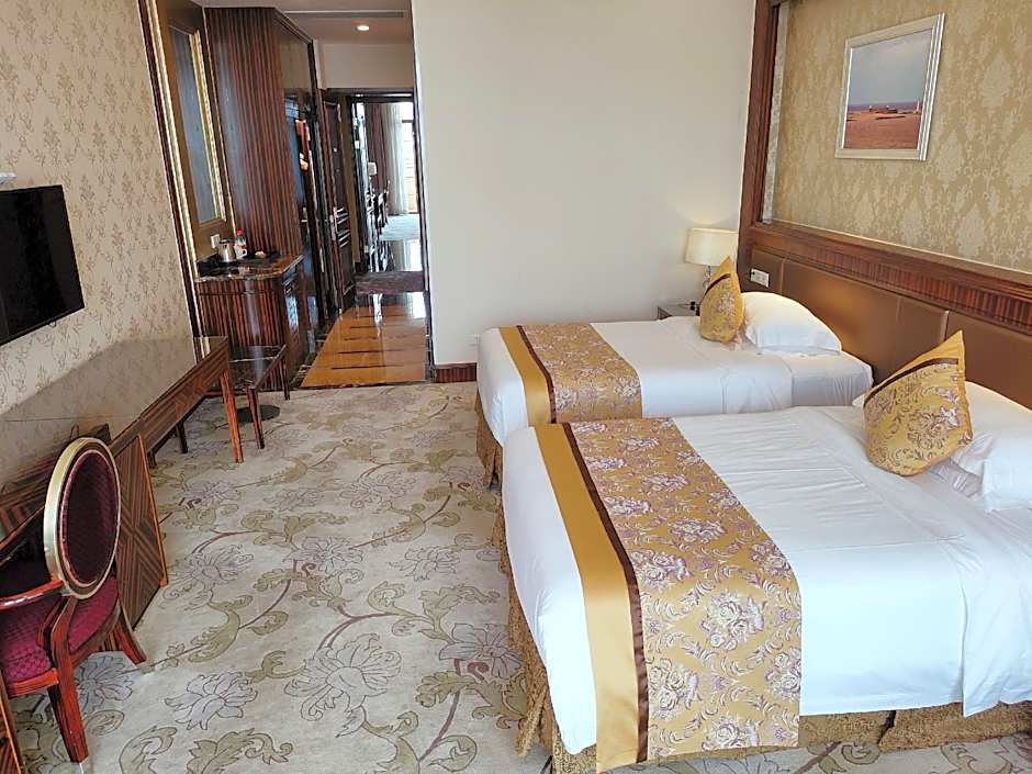 Suqian Shangyang Lake New Century Hotel