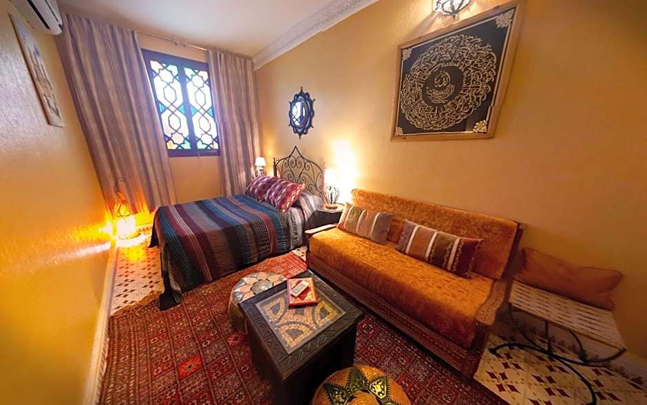 Riad Atika Mek