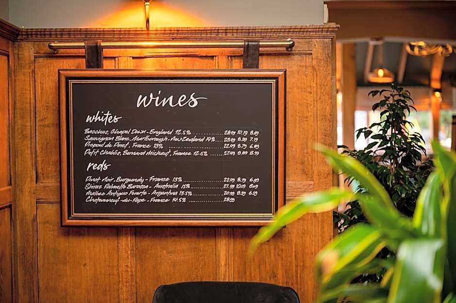 Ely Hotel by Chef & Brewer Collection