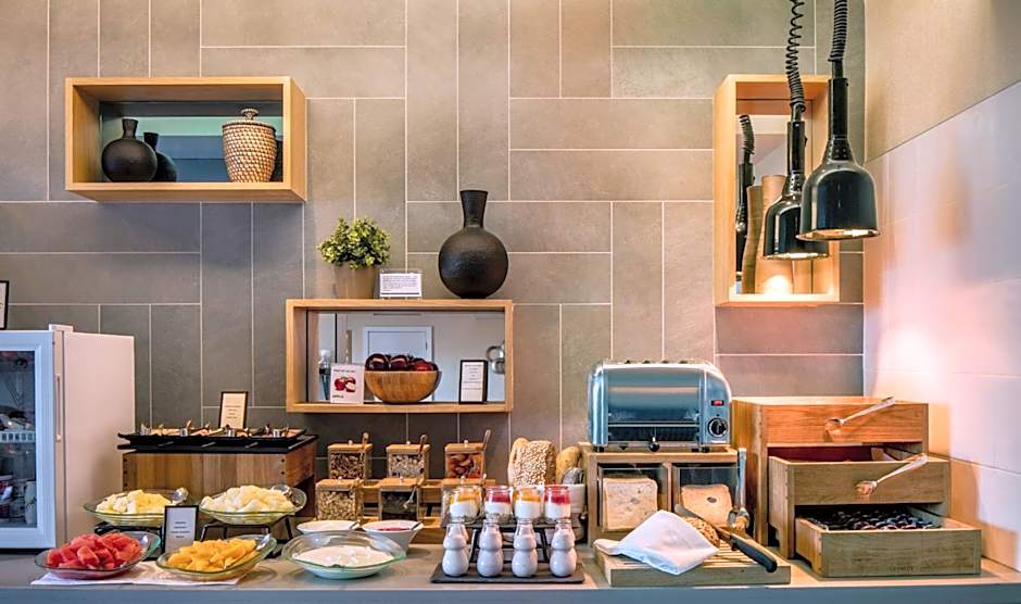 Hilton London Tower Bridge