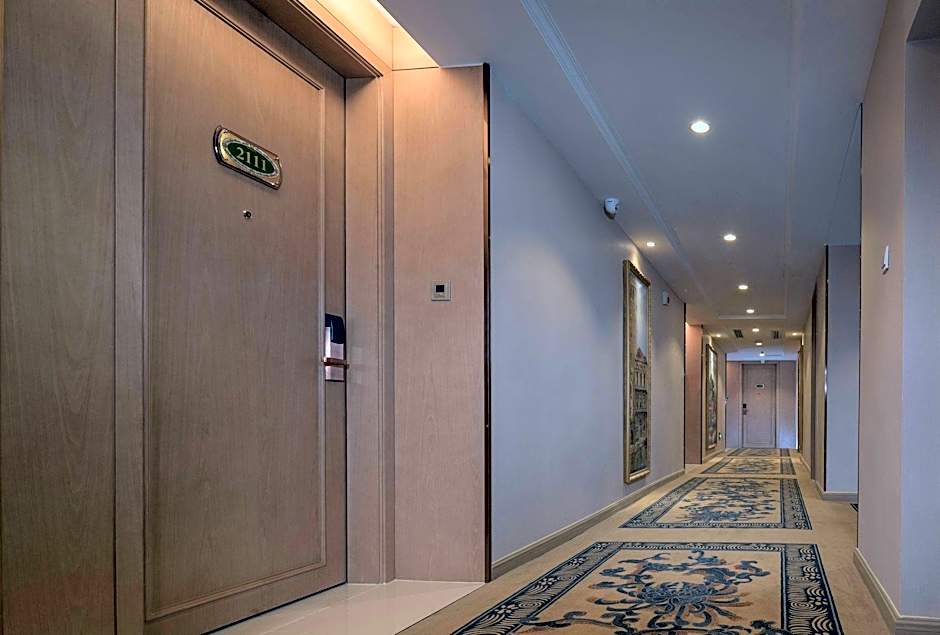 Vienna Hotel Nanning Train Station