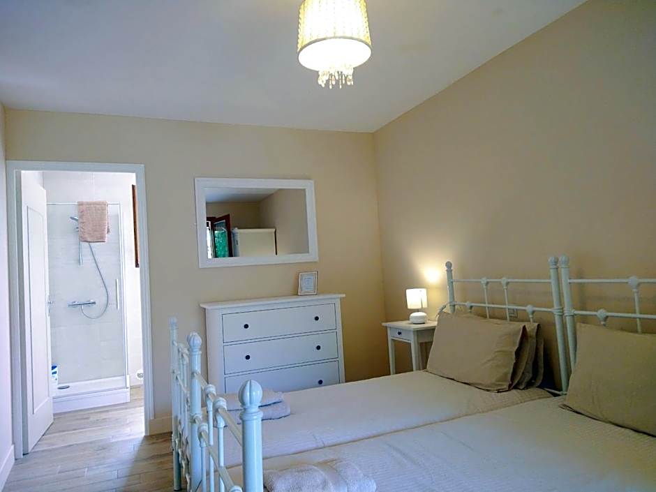 La Colline - Chambre d'hôtes - B&B