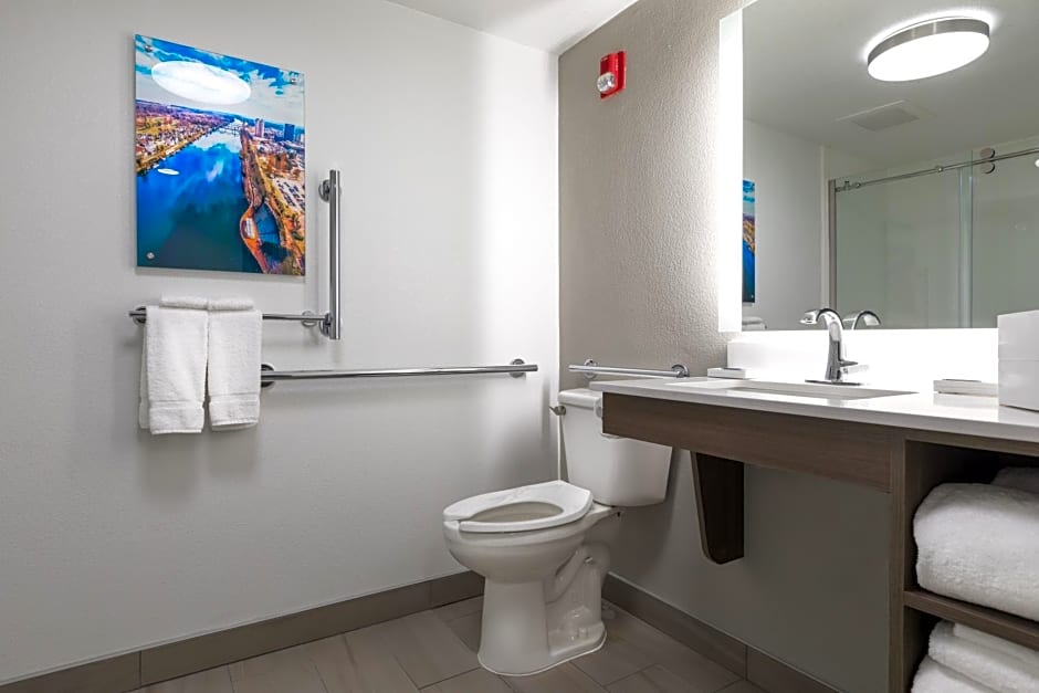 Wingate Augusta Washington Road by Wyndham - Newly Renovated
