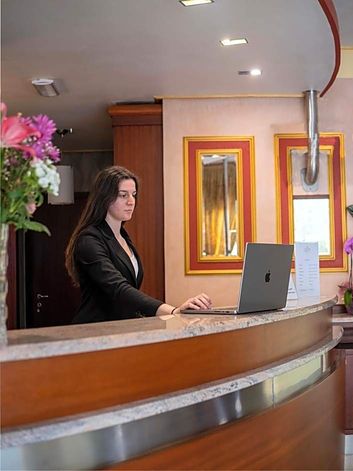 EGO' Residence Ferrara