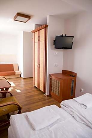 Quadruple Room with Balcony