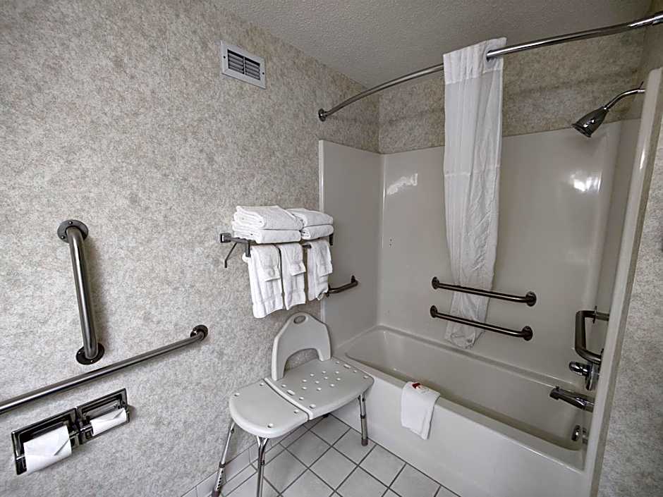 Baymont by Wyndham Albany