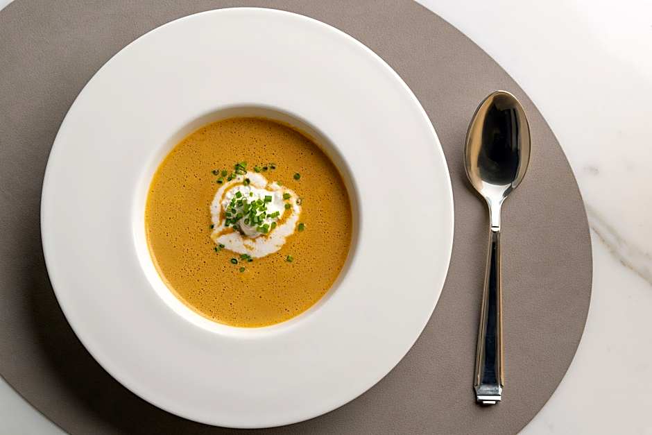 Four Seasons Hotel Riyadh at Kingdom Centre