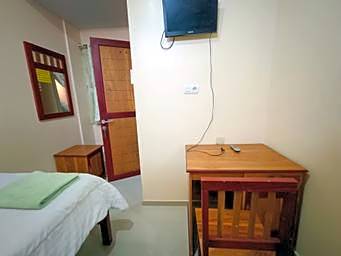 Balqies Homestay Syariah Makassar Mitra RedDoorz