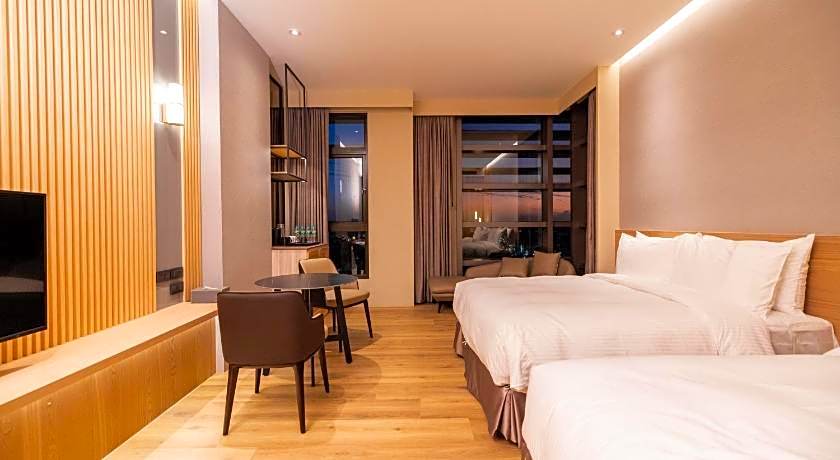 Euphoria Hotel