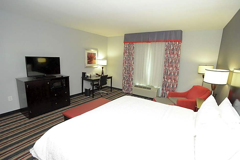 Hampton Inn By Hilton & Suites Albany