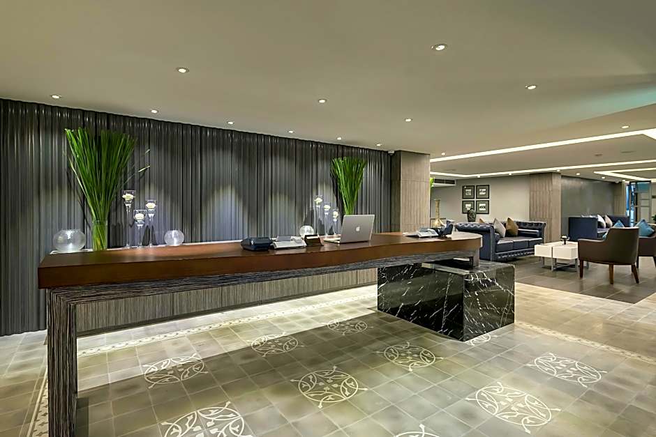 Paradise Suites Hotel