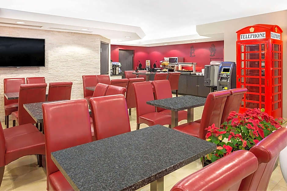 Ramada by Wyndham Miami Springs/Miami International Airport