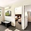 Quality Suites Amore