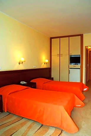Double or Twin Room with Sea View