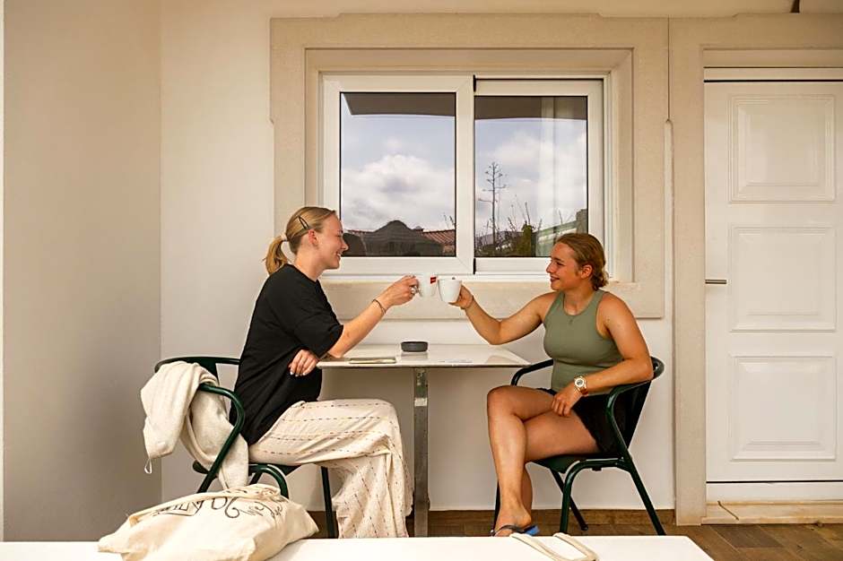 Sagres Sun Stay - Surf Camp & Hostel