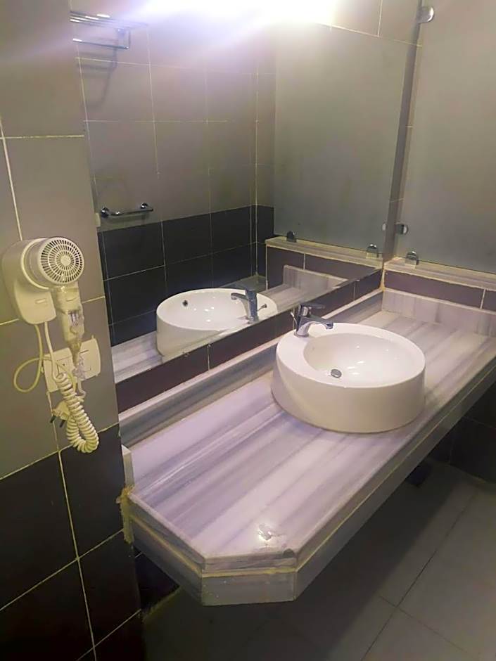 Regency Hotel