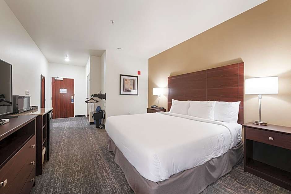 Cobblestone Hotel & Suites - Urbana