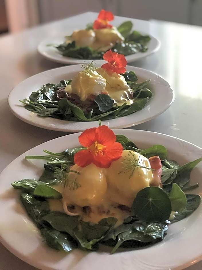 McCall House Boutique Hotel