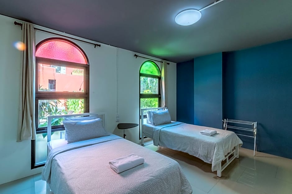 Baansuanprannok Hotel