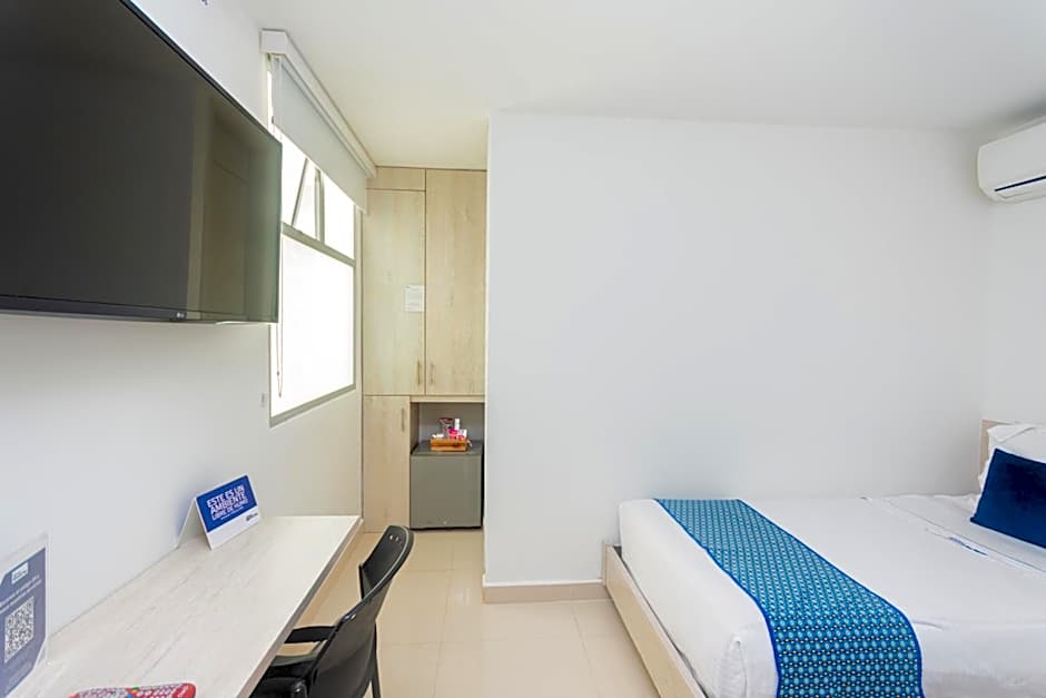 Hotel Laureles Plaza