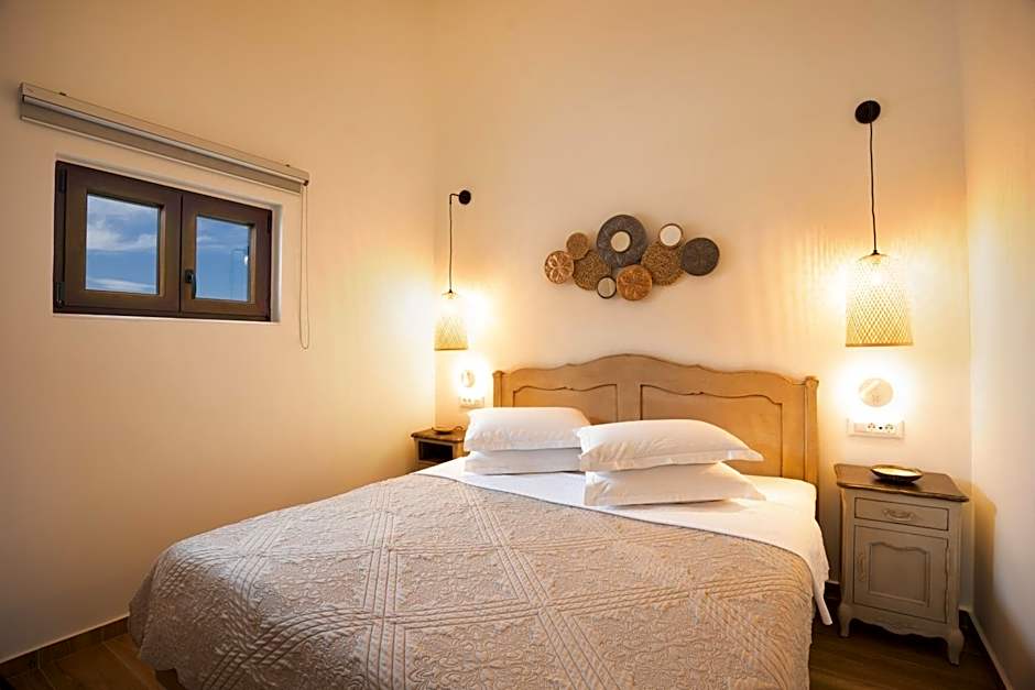 Casa Moazzo Suites and Apartments