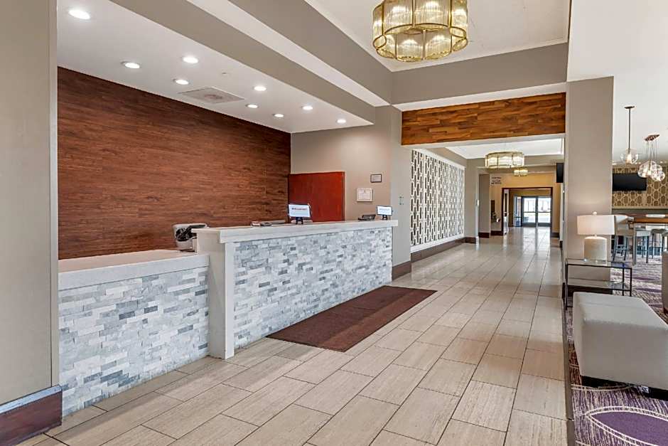 Comfort Inn Brooklyn Center