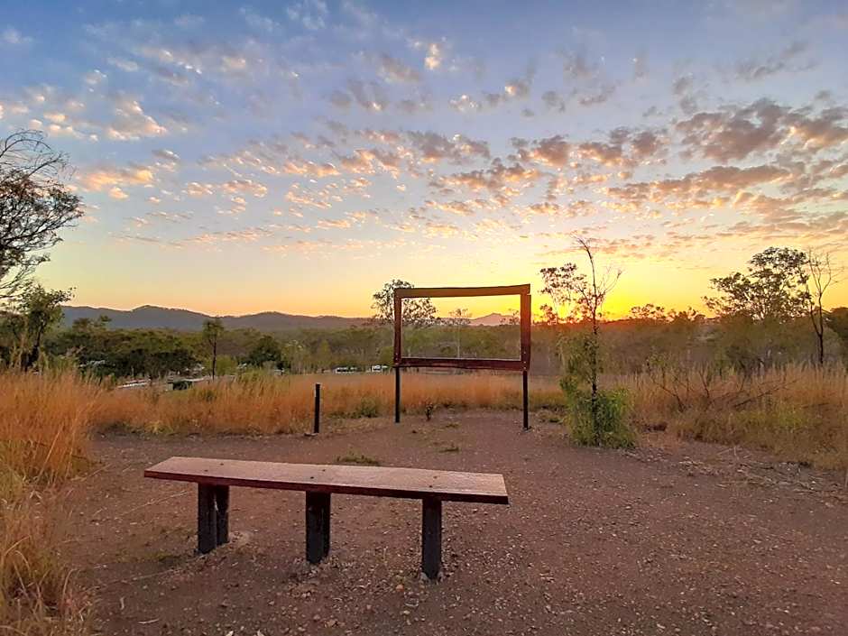 Mt Larcom Tourist Park