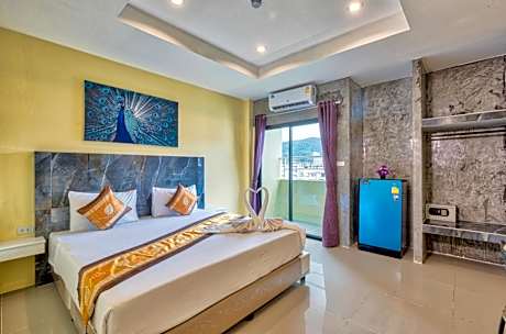 TJ Patong Hotel - Otop Shopping Paradise