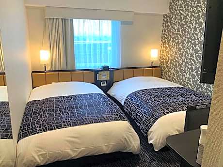 Compact Twin Room - Smoking