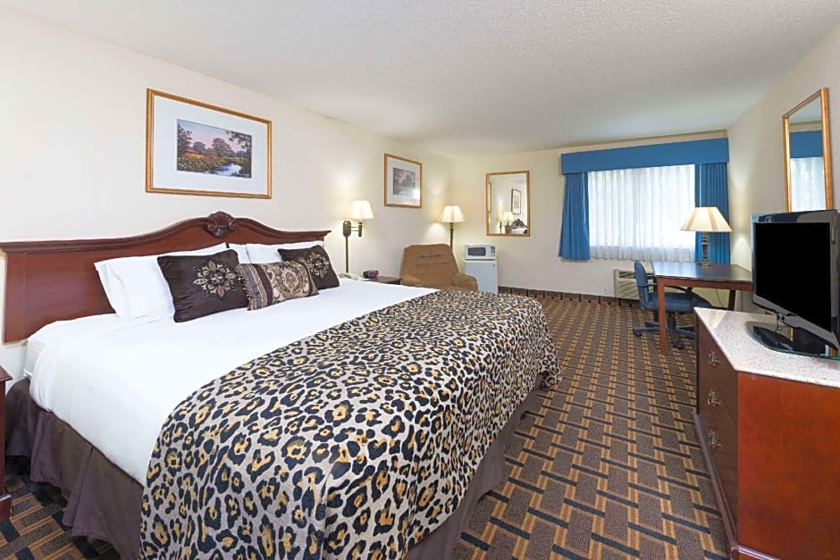 Baymont by Wyndham Osage Beach