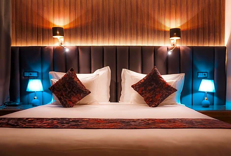 RS Hotel Karam Palace