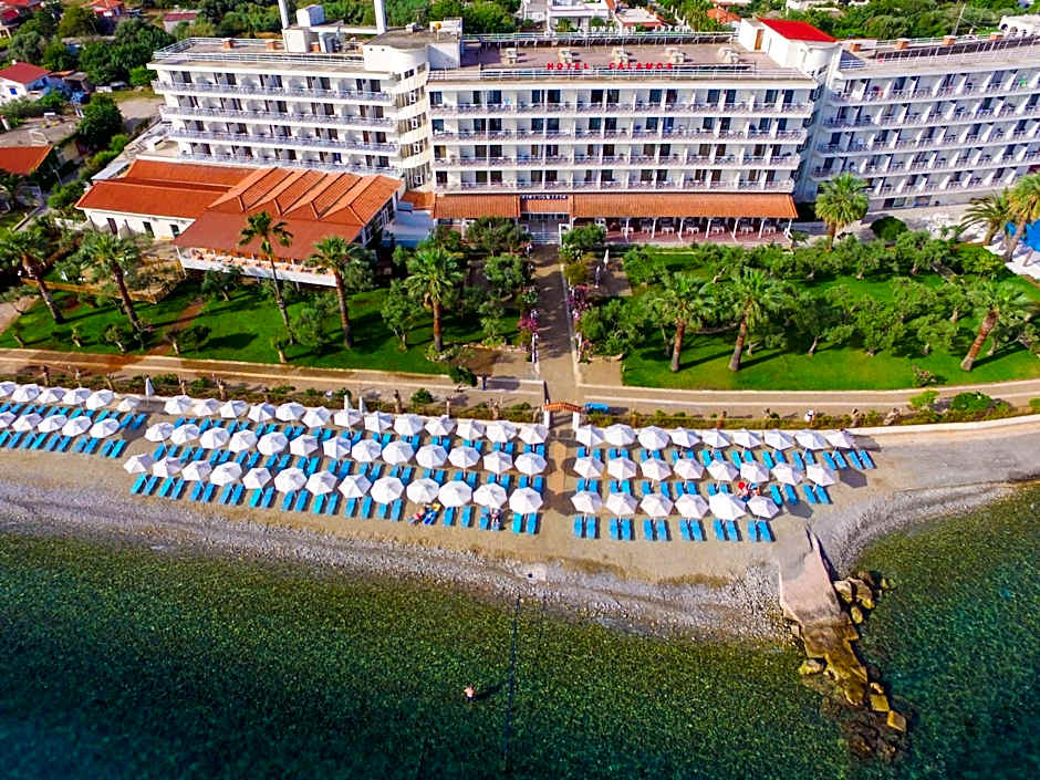 Calamos Beach Family Club