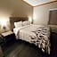 Red Roof Inn & Suites Hinesville
