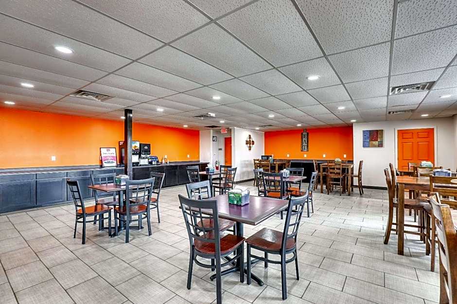 Econo Lodge Neenah