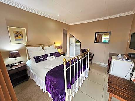 Double Room with Shower