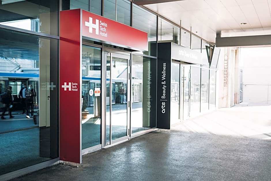 SwissTech Hotel