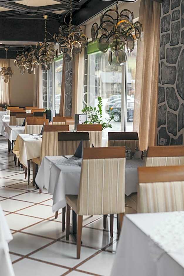 Hotel Paradiesquelle