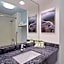 Holiday Inn Express Hotel & Suites Clearwater North/Dunedin By IHG