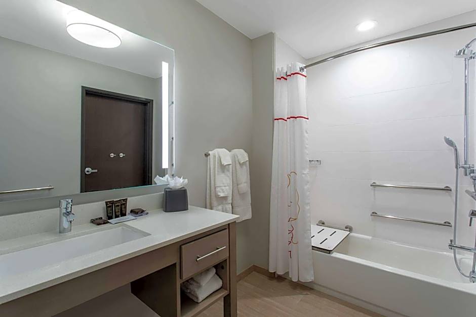 Hawthorn Extended Stay by Wyndham Loveland