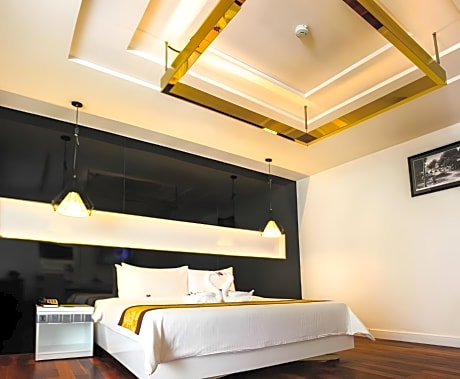 Premier Luxury Double Room