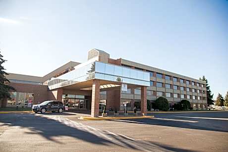 Medicine Hat Lodge, Trademark Collection by Wyndham